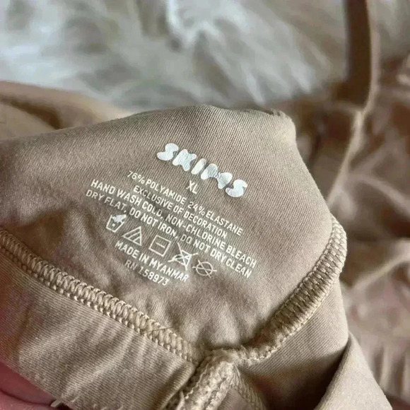 SKIMS Fits Everybody Scoop Bralette – Clay, XL - Picture 8 of 14